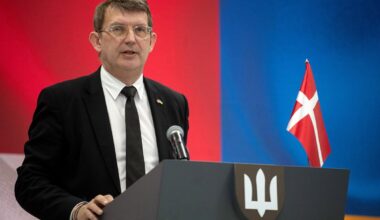 Danija siūlo NATO Grenlandijoje pradėti stebėjimo misiją