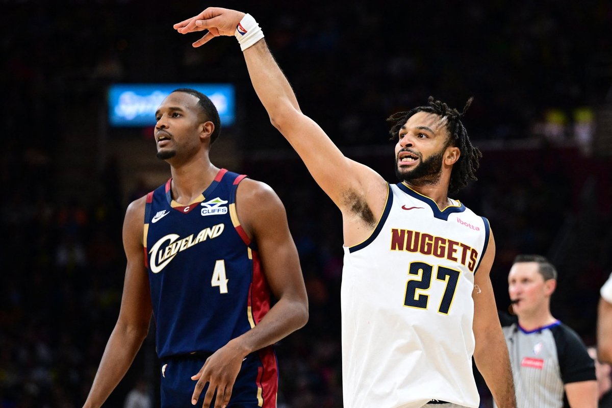 Valančiūną ir Jokičių praradę „Nuggets“ apmaudžiai krito Klivlande - Delfi