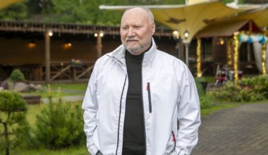 Jaunystėn nusikėlęs Fara kreipėsi į 18-metį save