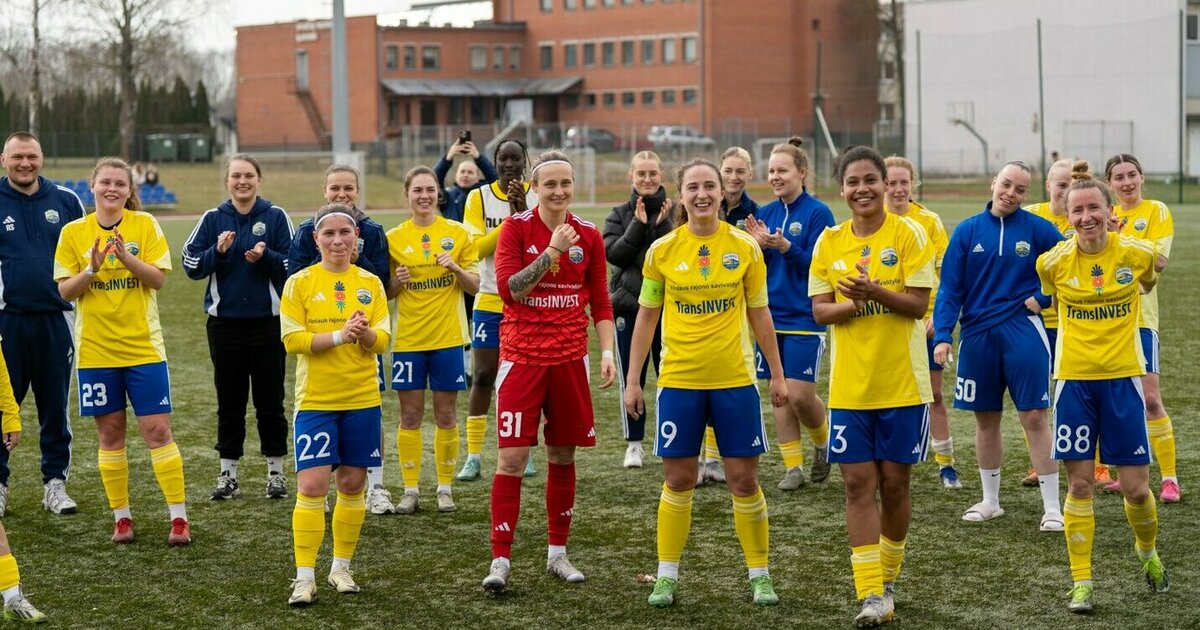 Byra „TransINVEST“ moterų komanda | Sportas.lt