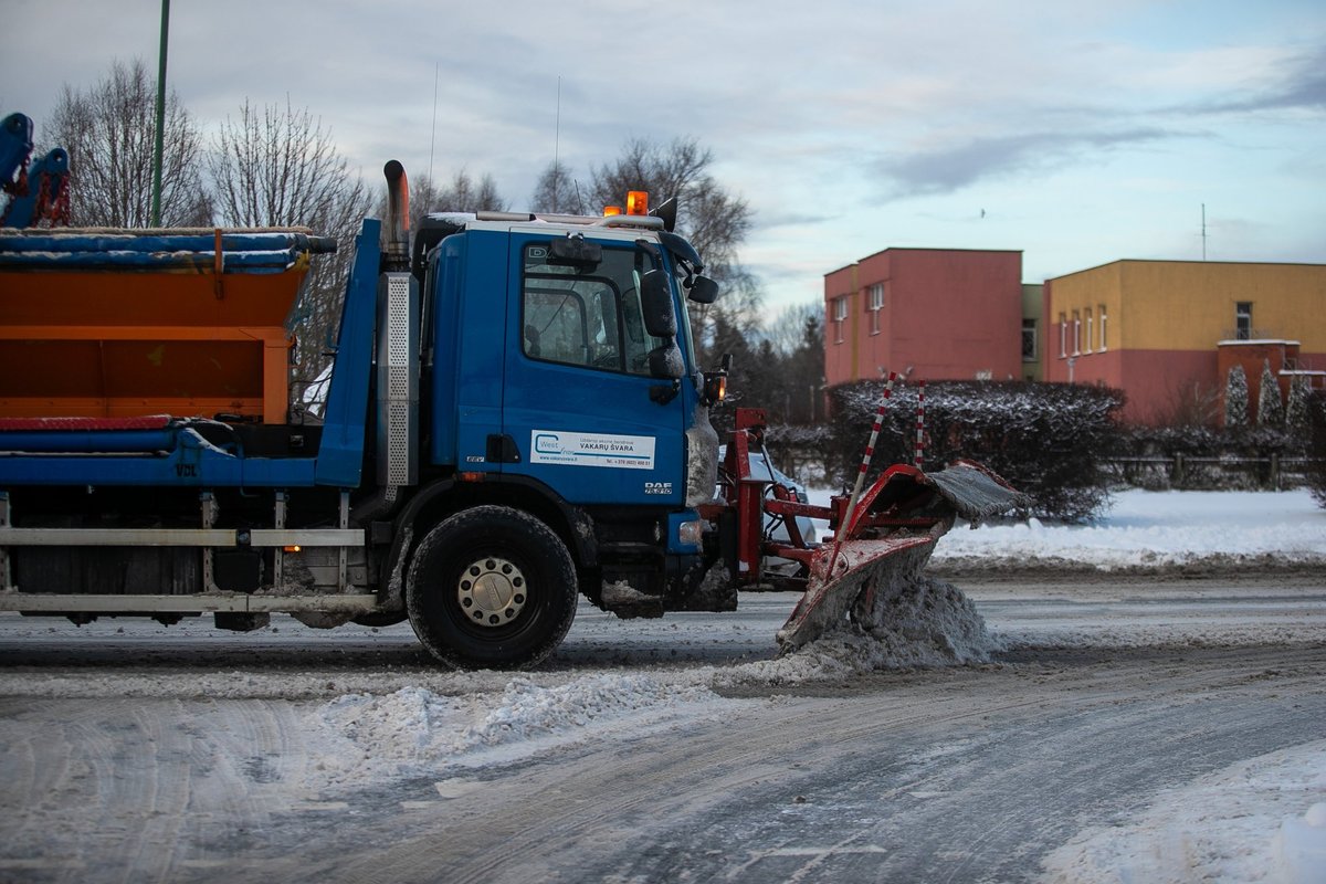 Pradeda veikti Valstybinis kelių fondas: kas bus padaryta?