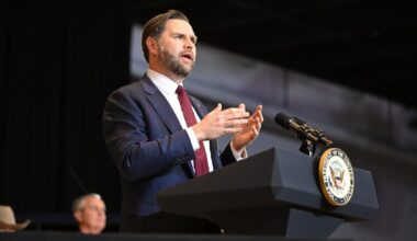 JAV viceprezidentas vyks į Armėniją ir Azerbaidžaną