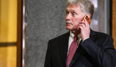 Kremlius sveikina kai kurių Europos šalių raginimus atnaujinti dialogą su Rusija - 15min.lt