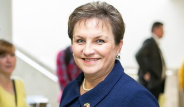 Trakų rajono sveikatos centro vadovė kaltinama dokumento klastojimu