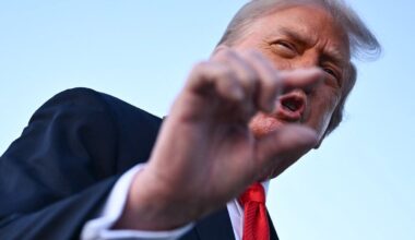 Trumpas: Venesueloje JAV panaudojo slaptą ginklą – diskombobuliatorių