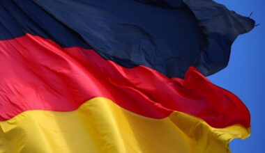 Vokietija kritikuoja per didelį jėgos panaudojimą prieš taikius protestuotojus Irane