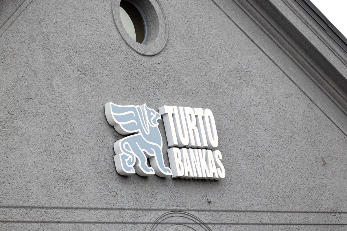 Turto banko pelnas per metus augo iki 16,4 mln. eurų