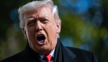 Analitikas paaiškino, kodėl Trumpas taip skuba sudaryti taiką: tai ne tik dėl Ukrainos