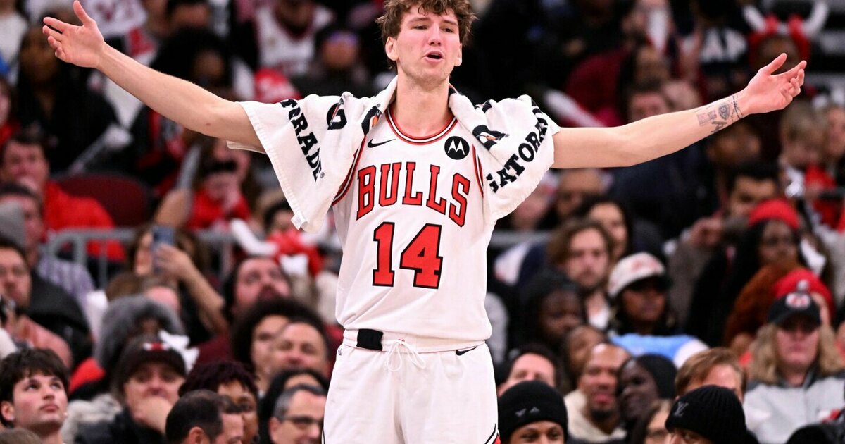 Buzelį į savo komandą „Kylančių žvaigždžių“ rungtynėse pakvietė Vince'as Carteris