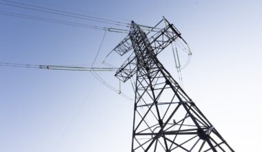 „Litgrid“: elektros suvartojimas pasiekė rekordą, o kaina augo daugiau nei dvigubai