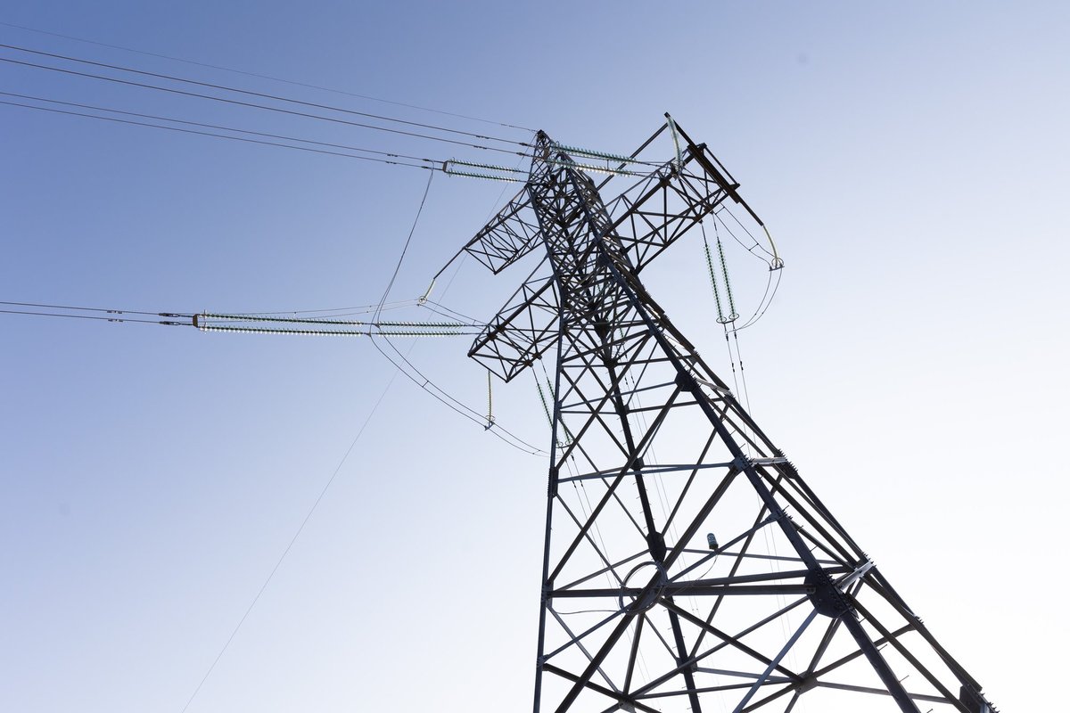 „Litgrid“: elektros suvartojimas pasiekė rekordą, o kaina augo daugiau nei dvigubai