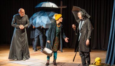 Užupio dramos teatras kviečia į premjerą „Haroldas ir Modė“: meilė amžiaus ribų neturi