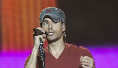 Internetą apskriejo jautri Enrique Iglesias akimirka su dukra
