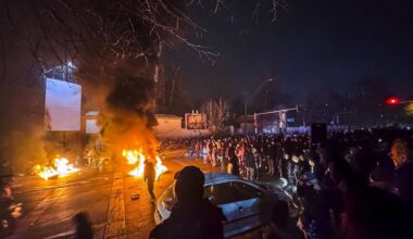 Irano valdžia skelbia naujus protestų aukų skaičius