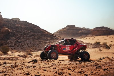 Izoton Sport ekipažas