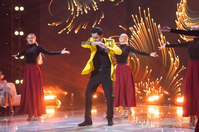 Simono Barono nuotr./Edgaras Koldaras projekte „Muzikinė kaukė“ įkūnijo Radžį