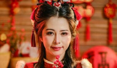 tiksli data, kodėl ji kasmet keičiasi, papročiai ir ritualai