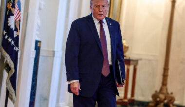 Donaldas Trumpas skelbia įkūręs Gazos Ruožo „taikos tarybą“ ir ketina jai vadovauti - 15min.lt