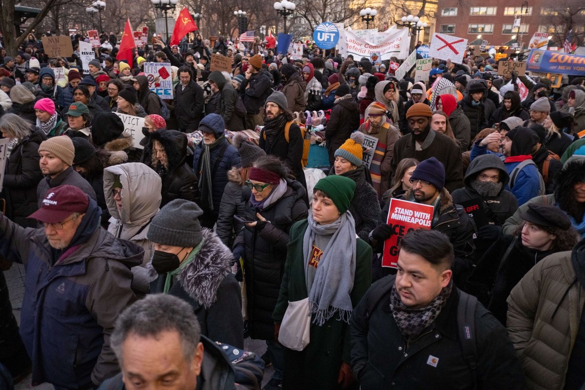JAV Minesotos valstijoje tęsiasi protestai prieš ICE