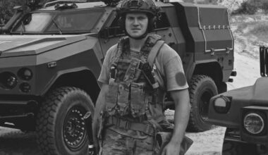 Ligoninėje mirė fronte Ukrainoje sužeistas lenkas savanoris