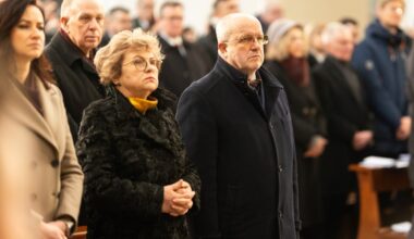 Ruginienės poelgis per mišias sukėlė audringas diskusijas