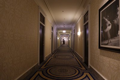 Aktoriaus Tommy Lee Joneso dukra Victoria mirė viešbutyje The Fairmont