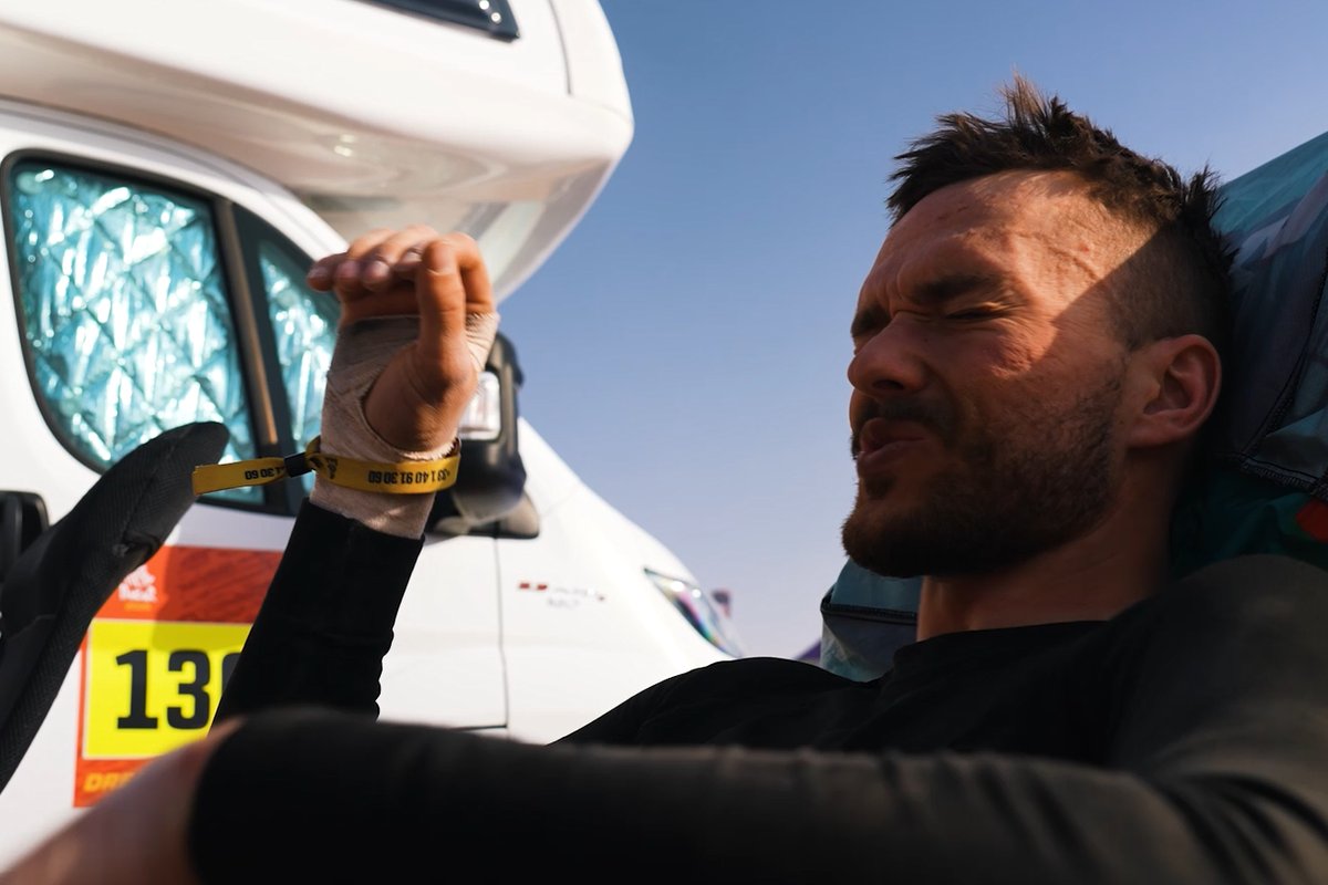 Karka kovoja su riešo trauma – teko važiuoti sukąstais dantimis