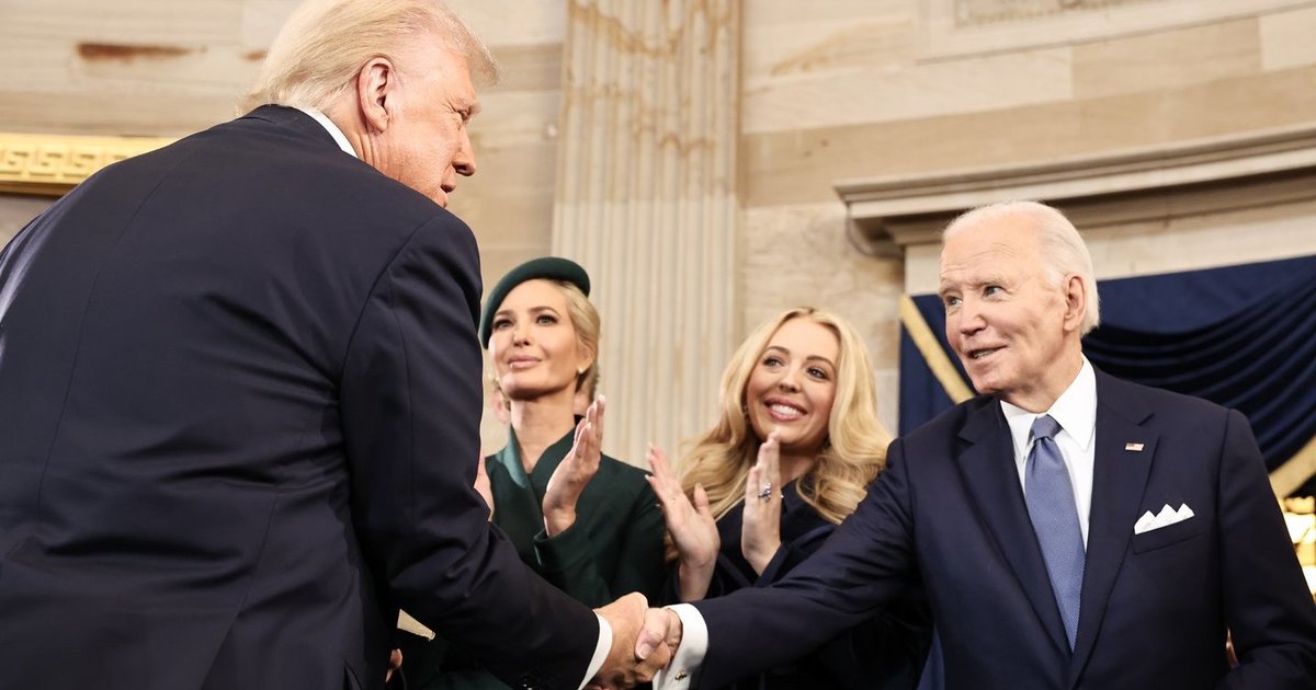 Bidenas užsiaugino „kosminę“ pensiją: net Trumpas už jį gauna mažiau
