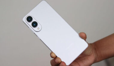 „Samsung“ vis dar neapsisprendžia dėl „Galaxy S26“ kainų – štai pagrindinės priežastys