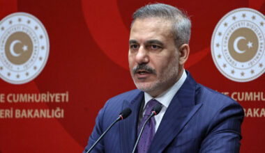 Turkija ragina JAV pradėti branduolines derybas su Iranu - 15min.lt