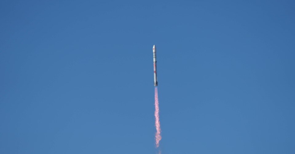 Paaiškėjo, kur nukrito Kinijos raketa: tai nutiko toli nuo gyvenamų vietų | Verslas