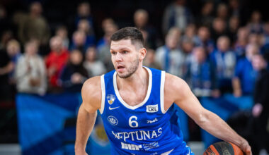 Įspūdingu spurtu pakilęs „Neptūnas“ nušlavė „Nevėžį“ ir pavijo „Rytą“