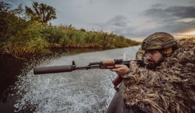 Trumpo derybos rėžėsi į sieną: WSJ išskyrė tris scenarijus, kas toliau laukia Ukrainos