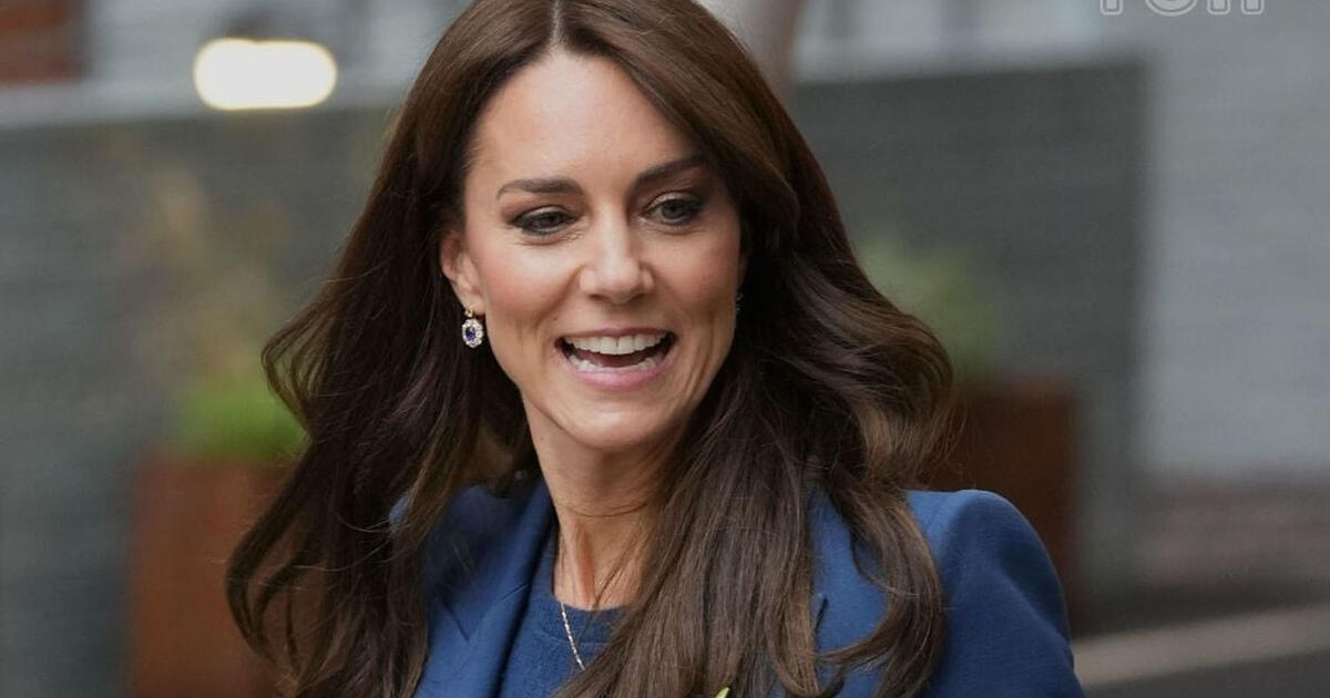 ką ji renkasi neoficialiems susitikimams