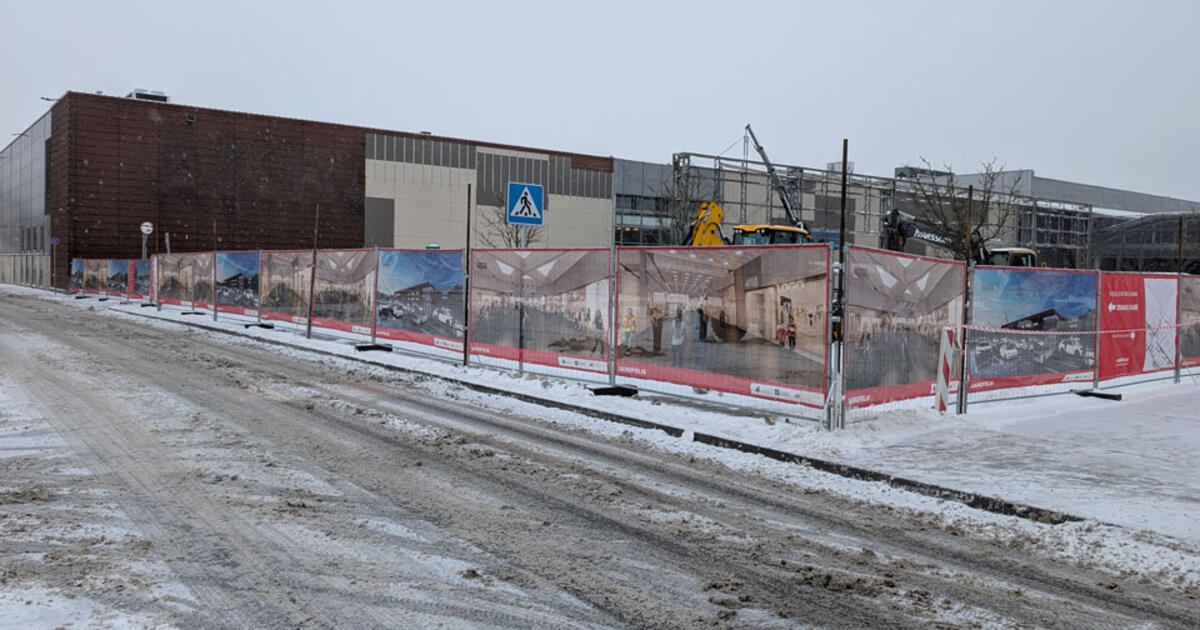 Didžiausias miesto prekybos centras plečiasi toliau