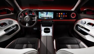 Automobiliai vis labiau primena mūsų telefonus – ką iš to laimi vairuotojai?