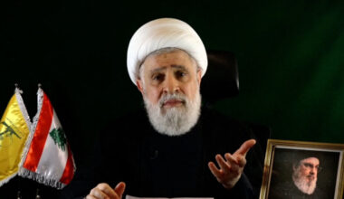 „Hezbollah“ lyderis: bet koks išpuolis prieš Iraną reikštų išpuolį prieš grupuotę 