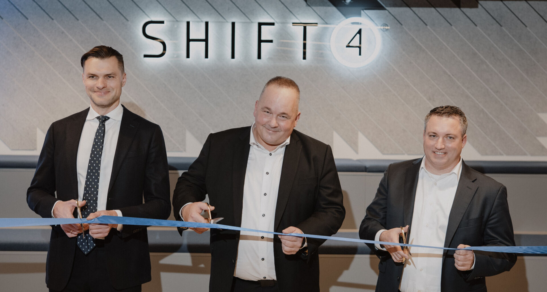 „Shift4“ plečia komandą Vilniuje: tiltu jungia du biurų pastatus ir stiprina savo pozicijas Europos rinkose | BNS Spaudos centras