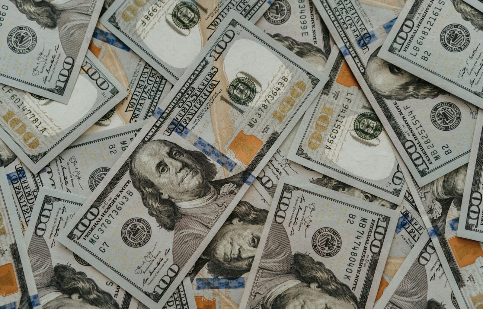 Donaldas Trumpas metė pirštinę Federaliniams Rezervams: mažinkit palūkanas