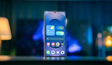 Pasiruoškite mokėti ženkliai daugiau: išmaniųjų telefonų kainos gali šauti į neregėtas aukštumas