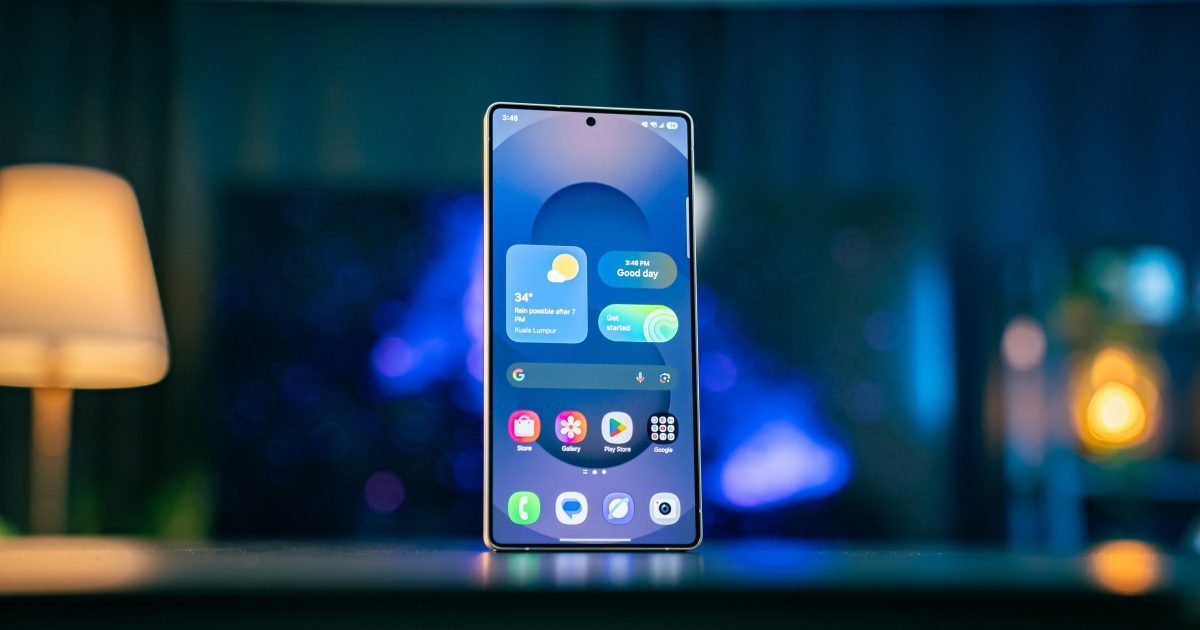 Pasiruoškite mokėti ženkliai daugiau: išmaniųjų telefonų kainos gali šauti į neregėtas aukštumas