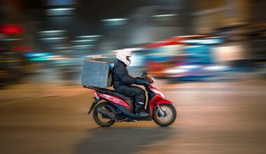 Norite papildomai prisidurti prie algos? Ekspertas atskleidė, kuri populiari veikla tėra laiko švaistymas