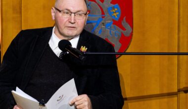Tomas Šernas - apie kvailių laisvę, Dalią Grybauskaitę ir holokaustą - Respublika.lt
