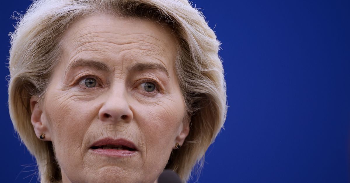 Ursula von der Leyen atlaikė dar vieną balsavimą dėl nepasitikėjimo - Respublika.lt
