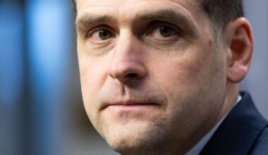 Gal Žemaitaitis jau žvalgosi politinio prieglobsčio šalies? - Respublika.lt