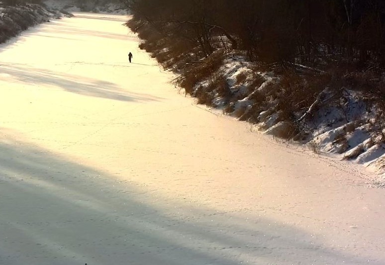 Dėl asmenukės – žingsnis per sieną su Rusija: skirta bauda - Respublika.lt