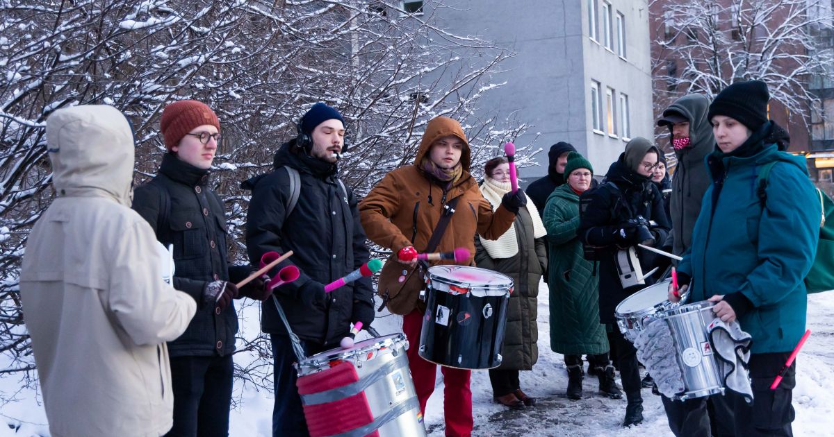 Vilniuje prie JAV ambasados – protestas prieš Trumpo užsienio politiką Grenlandijos atžvilgiu - Respublika.lt