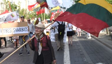 Pagyvenę žmonės liko be pinigų - Respublika.lt