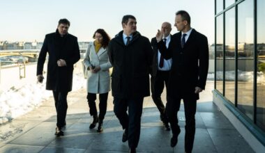 Šaršalas dėl Remigijaus Žemaitaičio vizito Vengrijoje - Respublika.lt