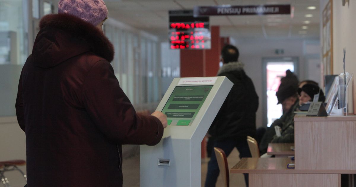 Vieni, jau planuojantys, kur išleis II pakopos pensijų pinigus, skuba, kiti dar delsia - Respublika.lt